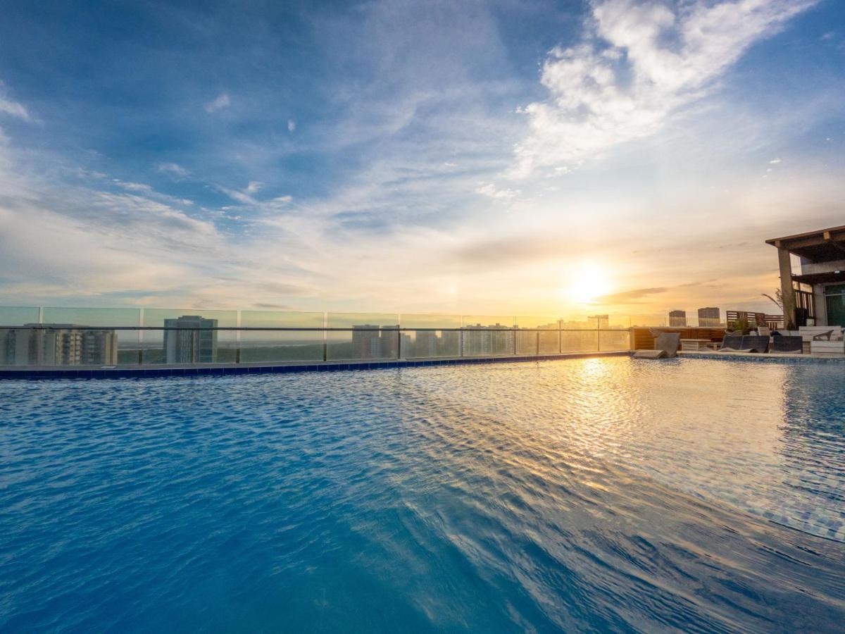 Ghl Collection Barranquilla Hotel ภายนอก รูปภาพ Infinity pool at the rooftop of the hotel