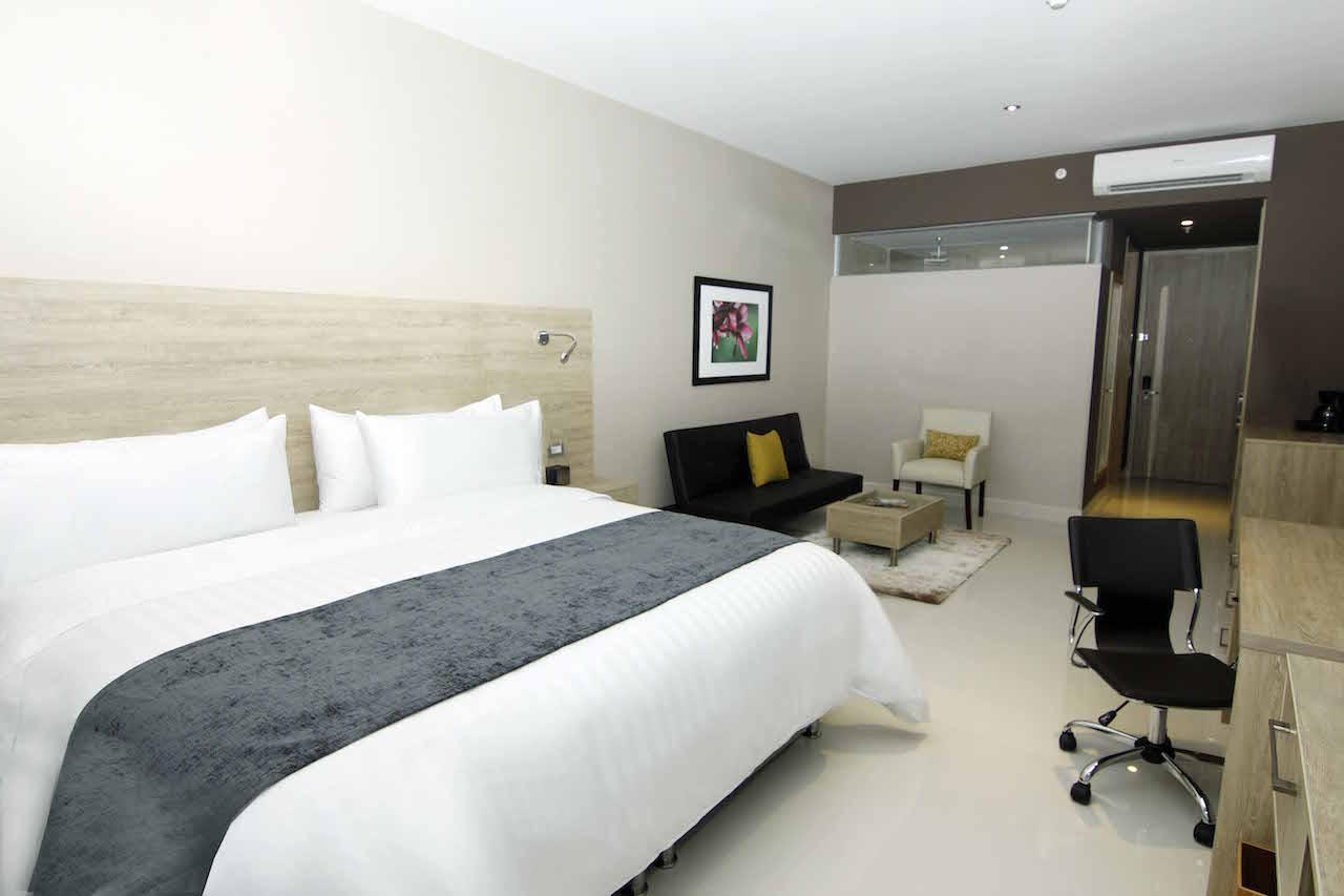 Ghl Collection Barranquilla Hotel ภายนอก รูปภาพ A room at the hotel