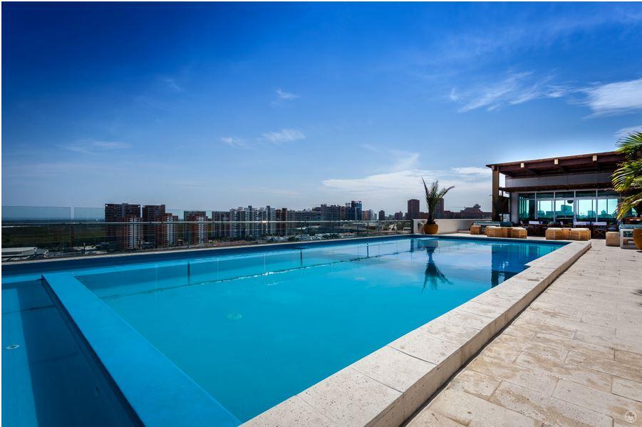 Ghl Collection Barranquilla Hotel ภายนอก รูปภาพ Rooftop pool at the hotel