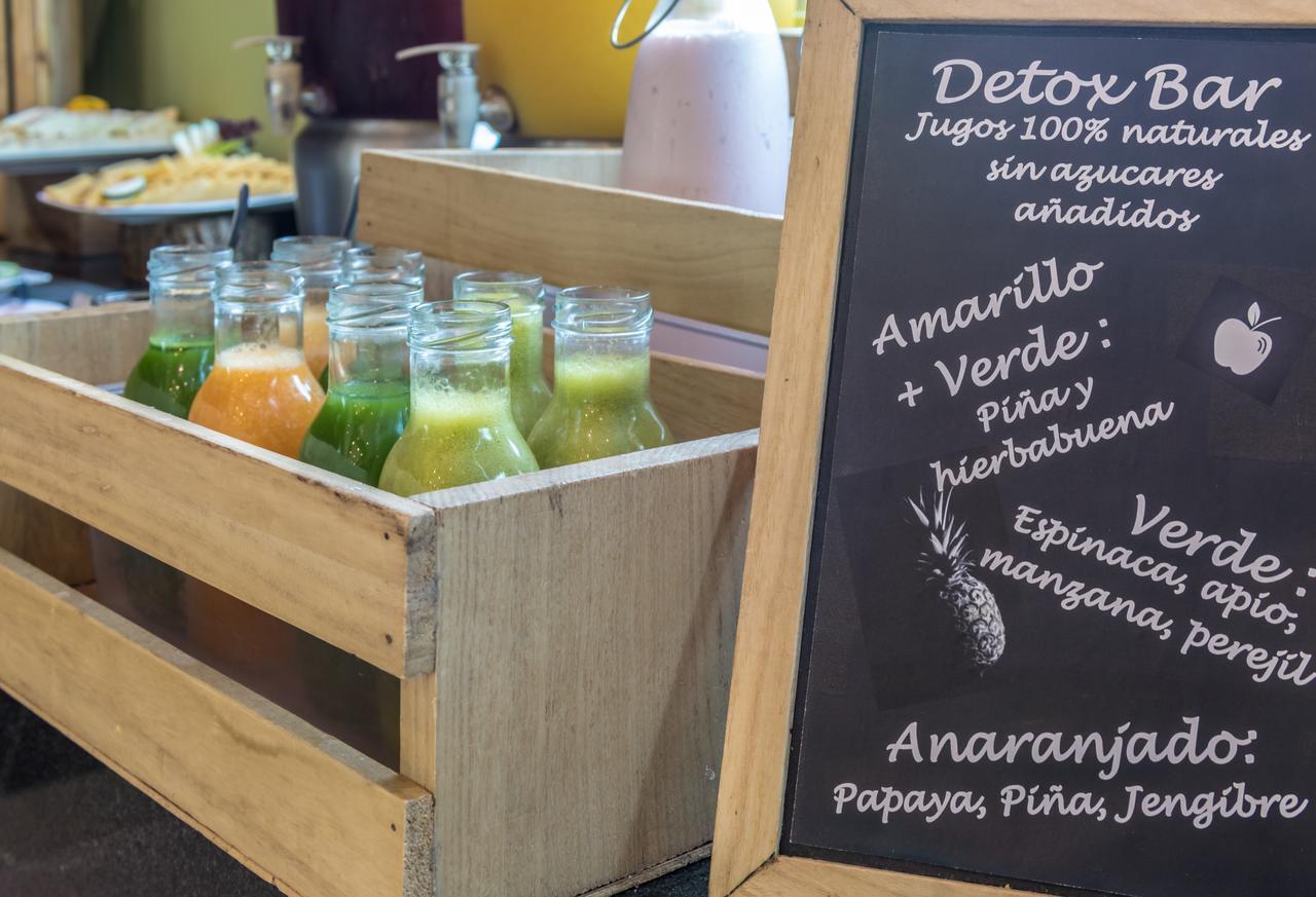 Ghl Collection Barranquilla Hotel ภายนอก รูปภาพ A juice bar in Madrid, Spain